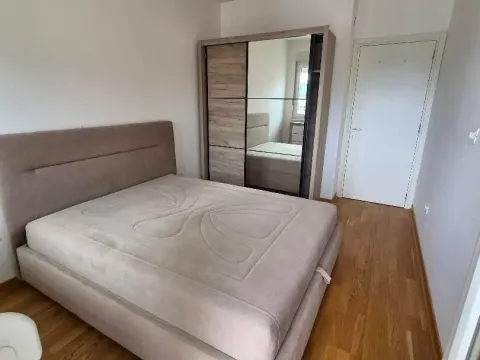 Rent, one bedroom apartment, 45m², Zagorič, Podgorica - image 4