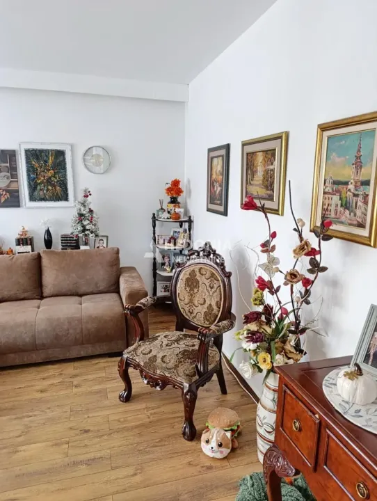 Prodaja, trosoban stan, 72m², Batajnica, Beograd