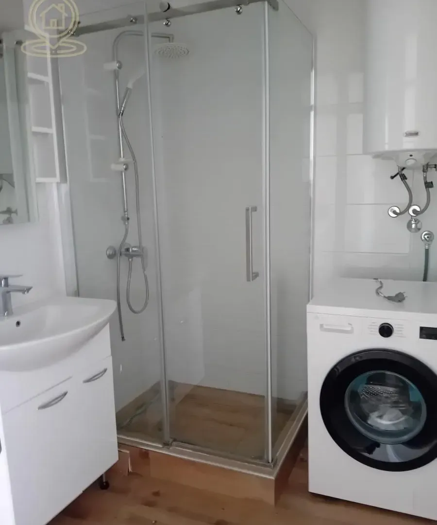 Rent, three bedroom apartment, 65m², Medijana, Niš