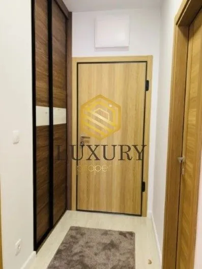Izdavanje, jednosoban stan, 45m², New City, Podgorica
