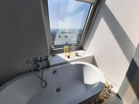 Izdavanje, stan, 263m², Bulevar Evrope, Novi Sad Sve Podlokacije - image 12