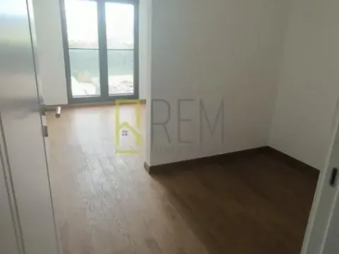 Sale, three bedroom apartment, 110m², Tološka šuma, Podgorica - image 13