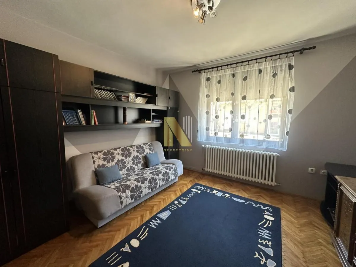 Prodaja, kuća, 175m², Centar, Zrenjanin