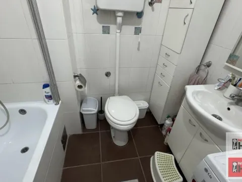 Sale, two bedroom apartment, 55m², Grbavica, Novi Sad Sve Podlokacije - image 5