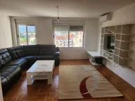 Izdavanje, dvosoban stan, 70m², Centar, Podgorica - image 5