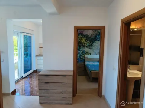 Sale, one bedroom apartment, 46m², Donja Lastva, Tivat - image 10