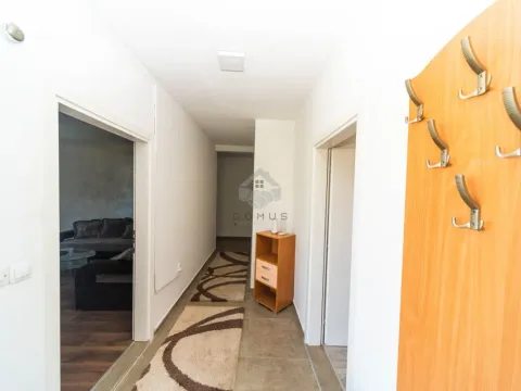 Izdavanje, jednosoban stan, 70m², Zlatica, Podgorica - image 8