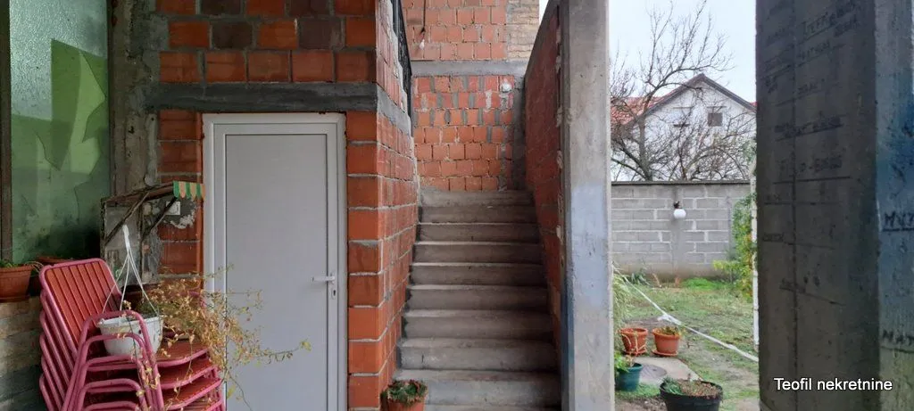 Prodaja, kuća, 365m², Nova Pazova, Stara Pazova