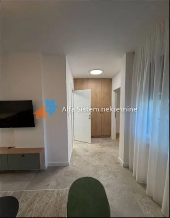 Rent, apartment, 38m², Đeram Pijaca, Beograd