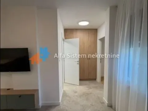 Rent, apartment, 38m², Đeram Pijaca, Beograd - image 5