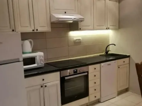 Rent, two bedroom apartment, 80m², Mažina, Tivat - image 4