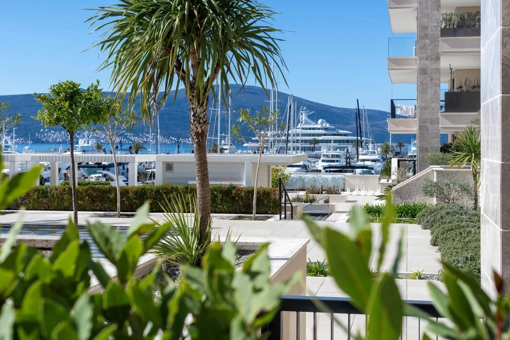 Prodaja, trosoban stan, 193m², Tivat, Crna Gora