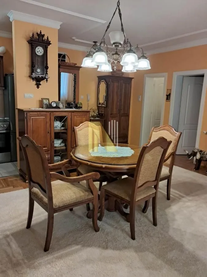 Prodaja, dvosoban stan, 49m², Centar, Subotica