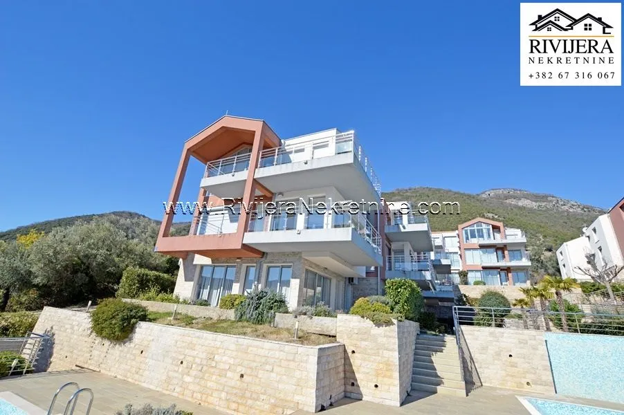 Prodaja, dvosoban stan, 73m², Đenovići, Herceg Novi