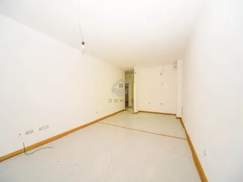 Prodaja, trosoban stan, 75m², Zabjelo, Podgorica - image 2