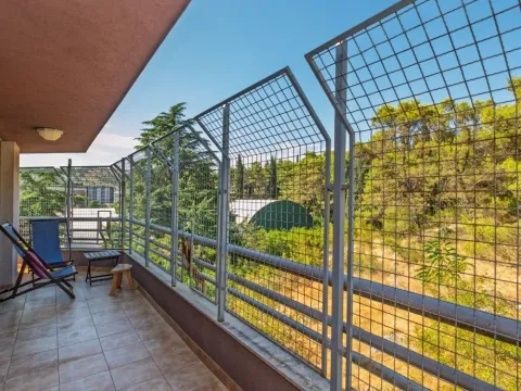 Sale, three bedroom apartment, 136m², Podgorica, Crna Gora - image 7