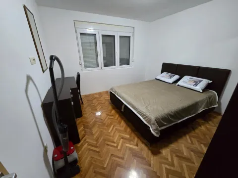 Rent, apartment, 56m², Kotor, Crna Gora - image 6