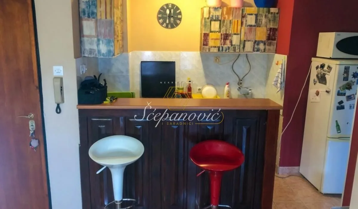 Prodaja, jednosoban stan, 45m², Podbara, Novi Sad Sve Podlokacije