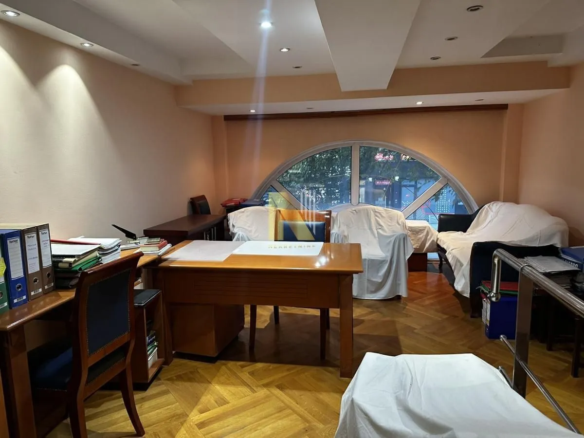 Rent, office space, 77m², Centar, Novi Sad