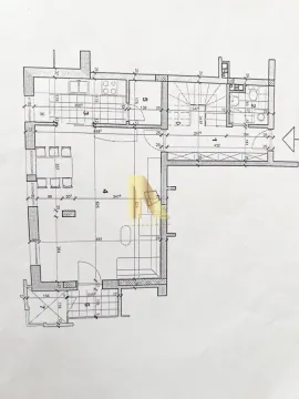 Arhitektonski nacrt i plan rasporeda prostorija nekretnine sa dimenzijama. - image 17