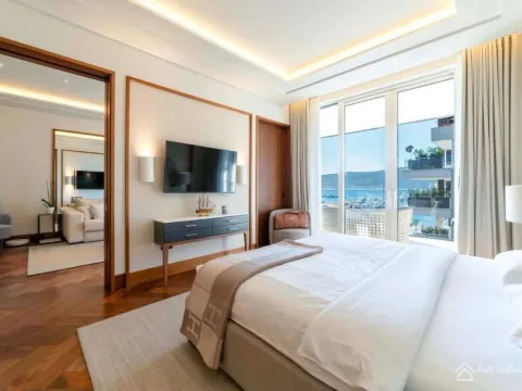 Prodaja, jednosoban stan, 81m², Porto Montenegro, Tivat - image 5