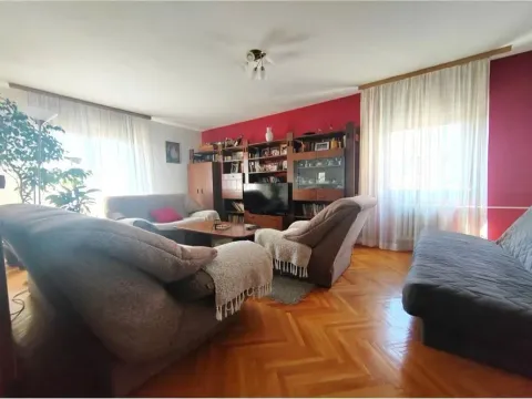 Sale, three bedroom apartment, 98m², Centar, Niš - image 2