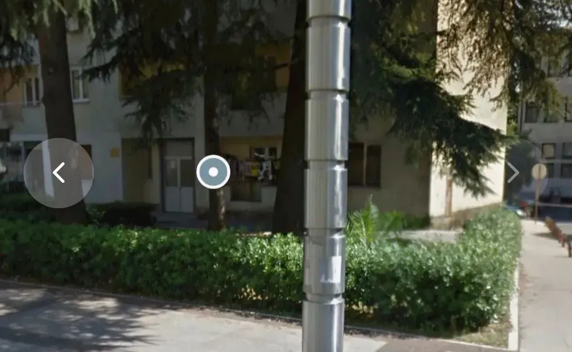 Izdavanje, dvosoban stan, 90m², Centar, Podgorica