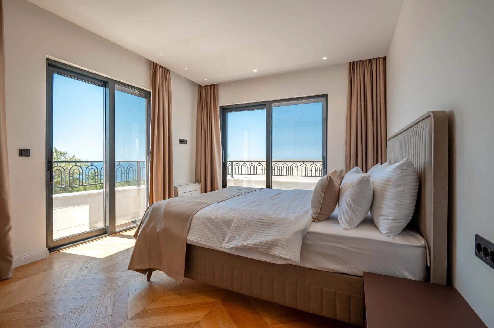 Prodaja, kuća, 318m², Budva, Crna Gora