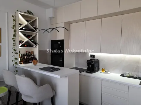 Prodaja, četvorosoban stan, 93m², Petrovaradin, Novi Sad - image 2
