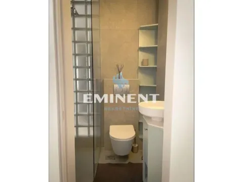 Izdavanje, stan, 40m², Kalenić Pijaca, Vračar Sve Podlokacije - image 9