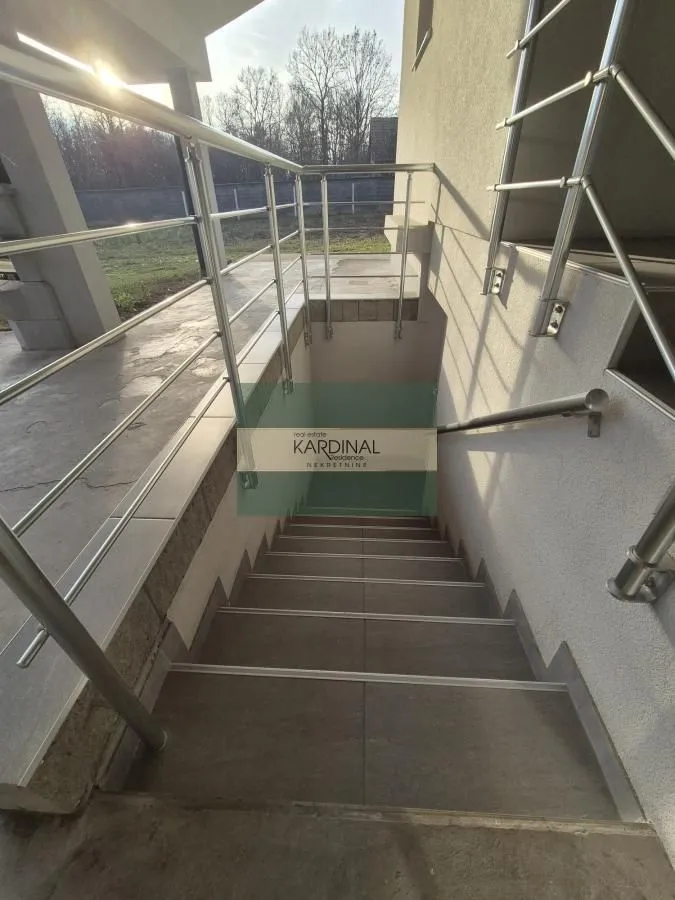 Prodaja, kuća, 271m², Šuljkovac, Jagodina