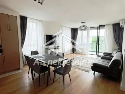 Izdavanje, trosoban stan, 84m², Savski Venac, Beograd - image 4
