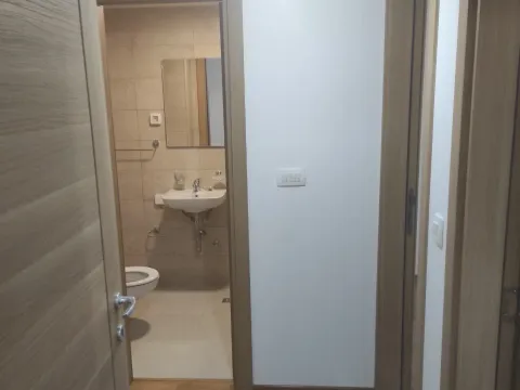 Sale, two bedroom apartment, 56m², Stari Aerodrom, Podgorica - image 6