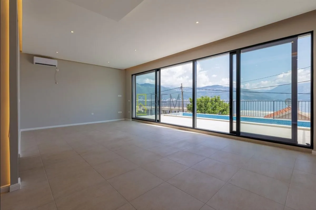 Prodaja, kuća, 200m², Krašići, Tivat