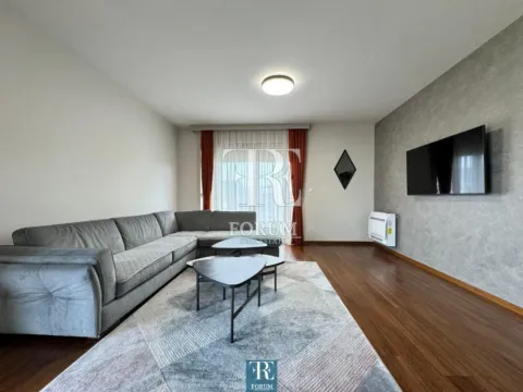 Izdavanje, dvosoban stan, 86m², Master Kvart, Podgorica - image 3
