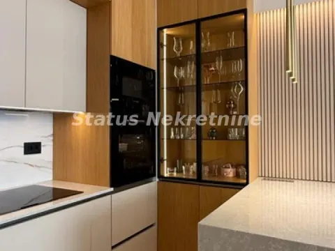 Izdavanje, stan, 112m², Centar, Novi Sad - image 4