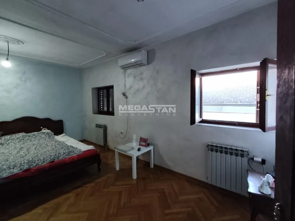 Izdavanje, četvorosoban stan, 162m², Zeleno Brdo, Zvezdara Sve Podlokacije