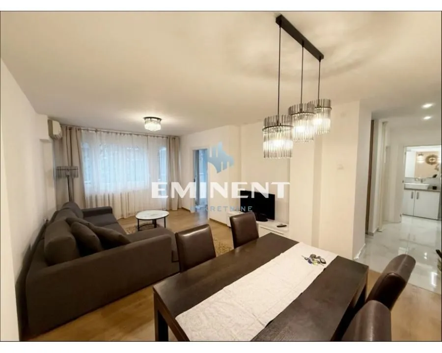 Izdavanje, dvosoban stan, 60m², Novi Beograd Blok 45, Novi Beograd Sve Podlokacije