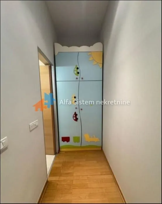 Izdavanje, trosoban stan, 125m², Vukov Spomenik, Zvezdara Sve Podlokacije