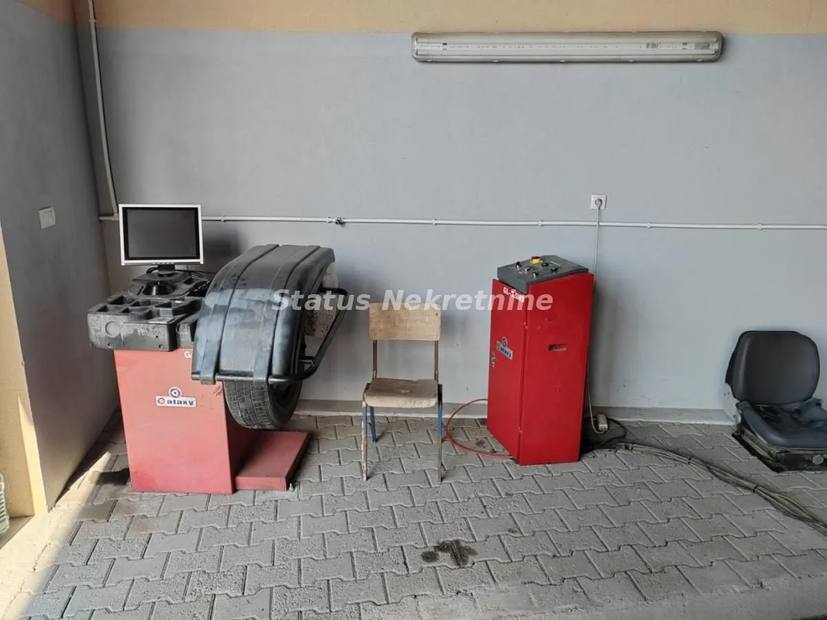 Rent, office space, 528m², Rumenka, Novi Sad Sve Podlokacije