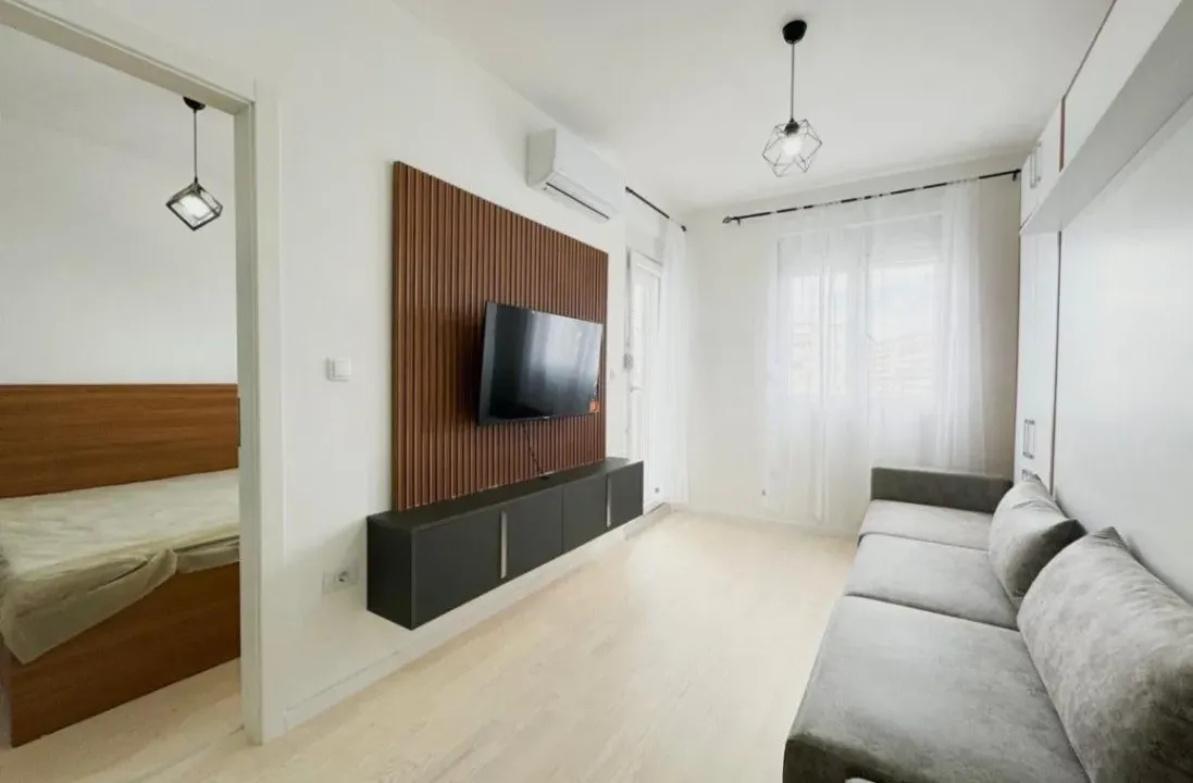 Izdavanje, jednosoban stan, 39m², Krivi Most, Podgorica