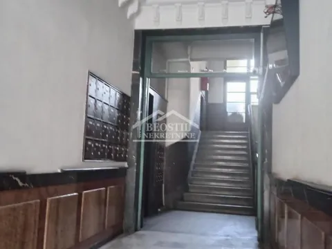 Sale, two bedroom apartment, 39m², Savski Venac, Beograd - image 8