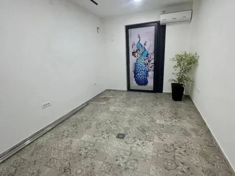 Prodaja, poslovni prostor, 69m², Budva, Crna Gora - image 9