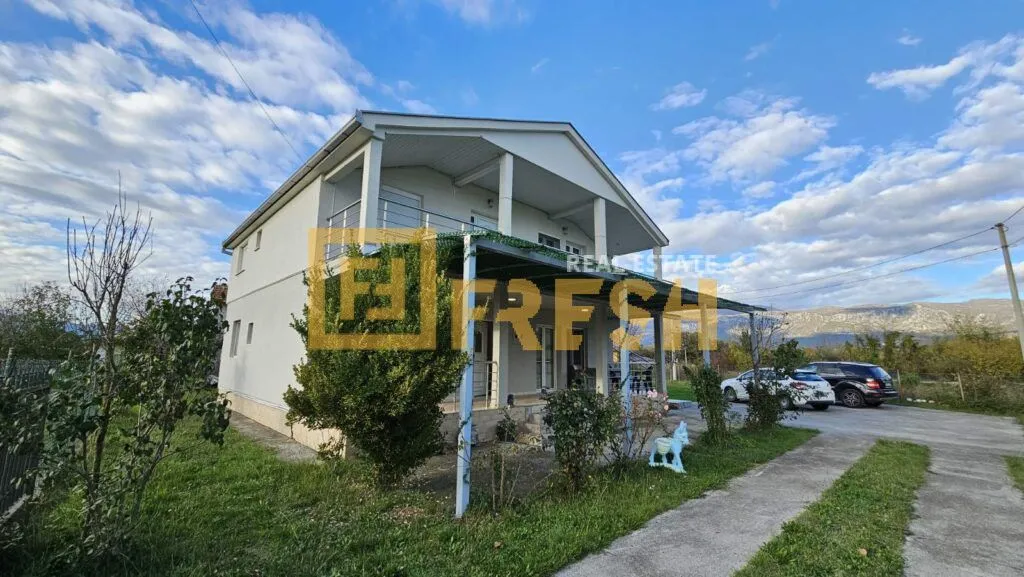 Prodaja, kuća, 216m², Danilovgrad, Crna Gora