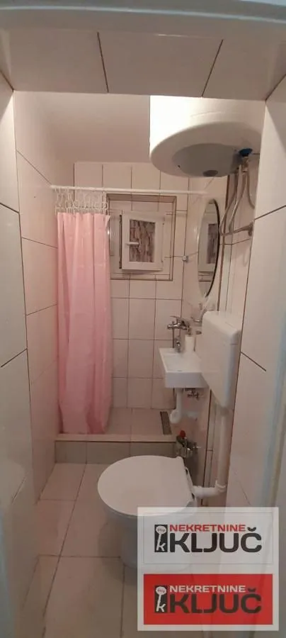 Prodaja, jednosoban stan, 30m², Satelit, Novi Sad Sve Podlokacije