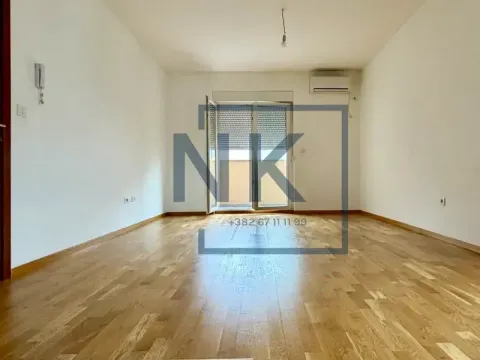 Prodaja, dvosoban stan, 73m², Tuški Put, Podgorica - image 6