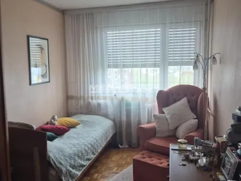 Sale, three bedroom apartment, 87m², Banjica, Voždovac Sve Podlokacije - image 2