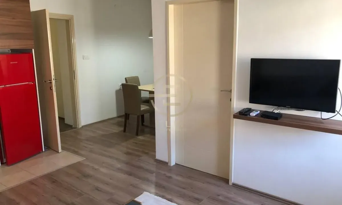 Izdavanje, jednosoban stan, 44m², Stari grad, Novi Sad