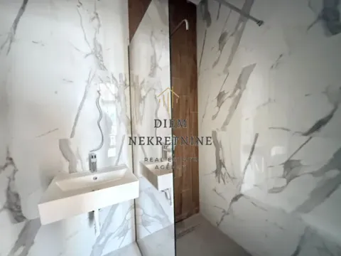 Prodaja, jednosoban stan, 46m², Zabjelo, Podgorica - image 1