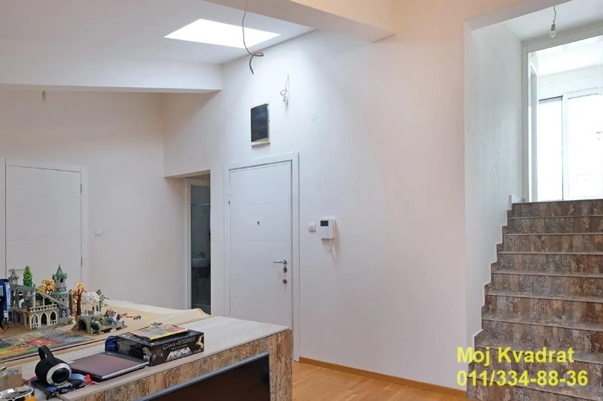 Sale, four bedroom apartment, 165m², Stari Grad, Beograd